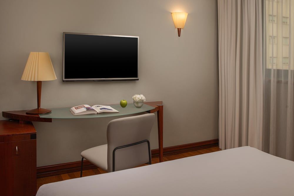 undefined NH Milano Machiavelli 10