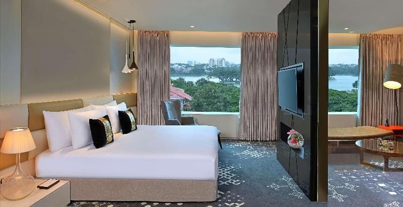 Suite 1 bedroom - Whirlpool
