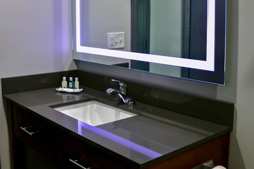 Quality Inn & Suites Watertown Fort Drum