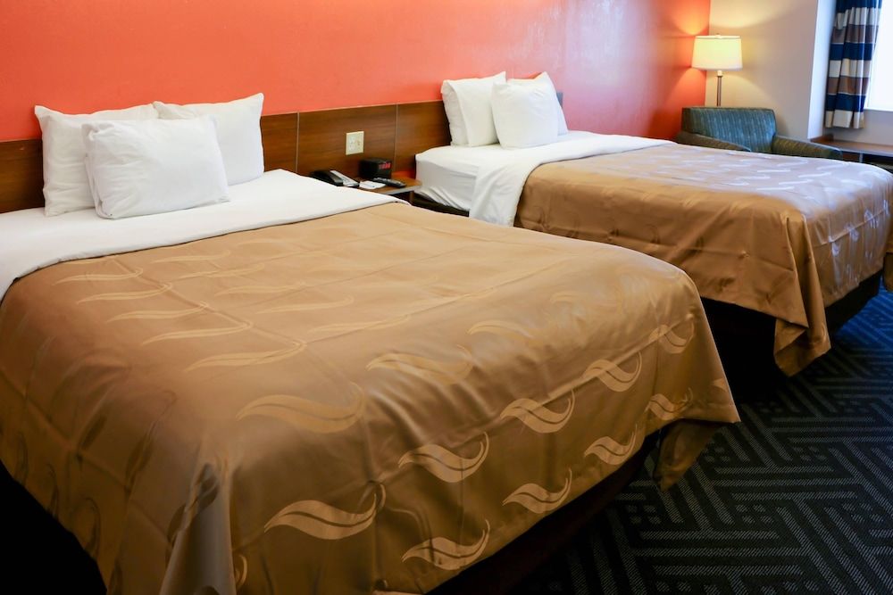 Quality Inn & Suites Watertown Fort Drum Standard Room, 2 Queen Beds, Non Smoking