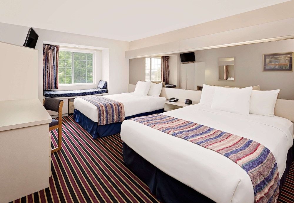 Room, 2 Queen Beds, Non Smoking (Pet Friendly)