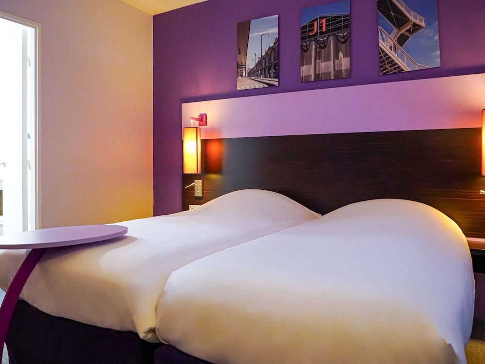 undefined ibis Styles Marseille Centre Prado Place Castellane 2