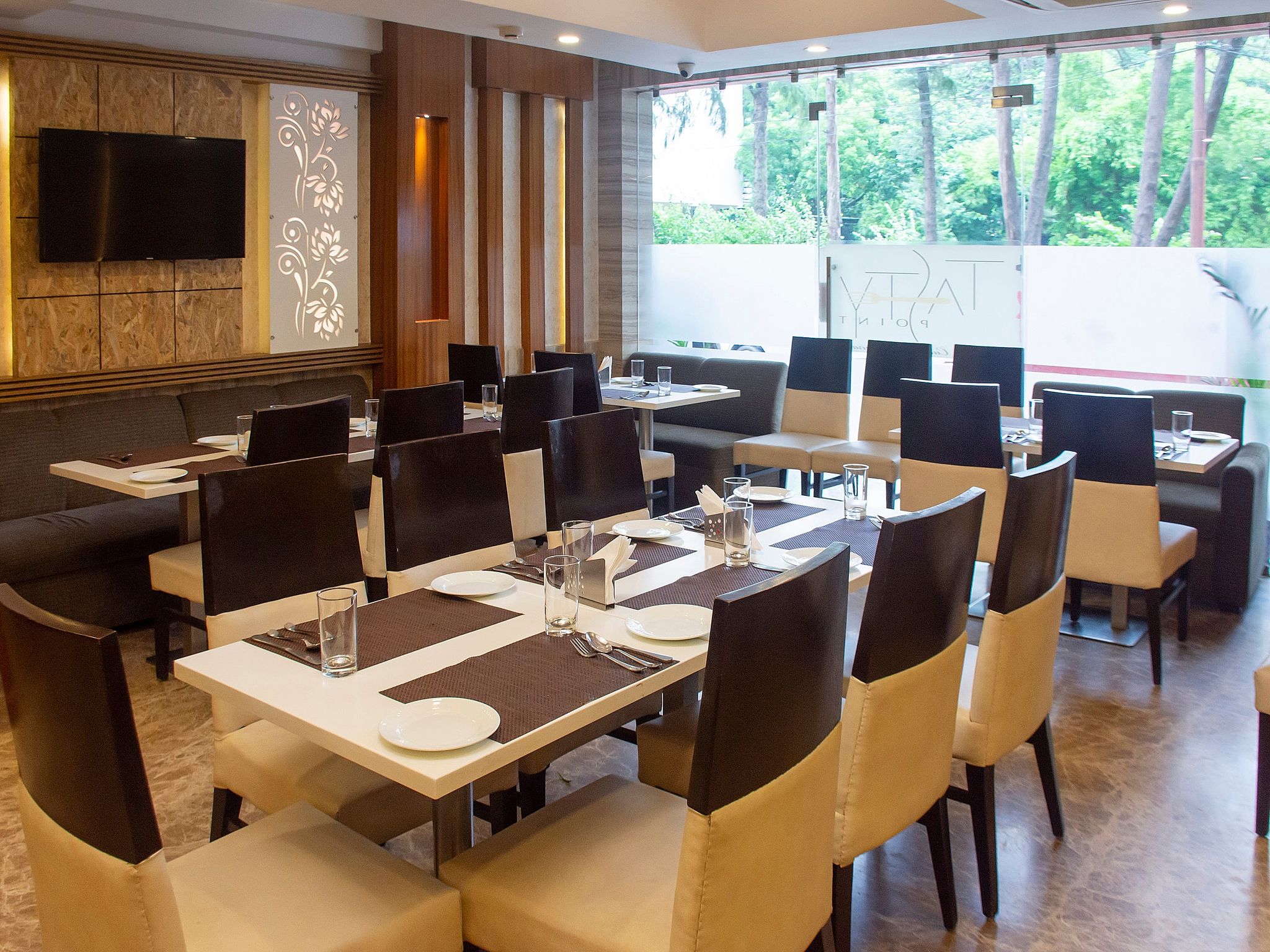 undefined Hotel Meadows 4