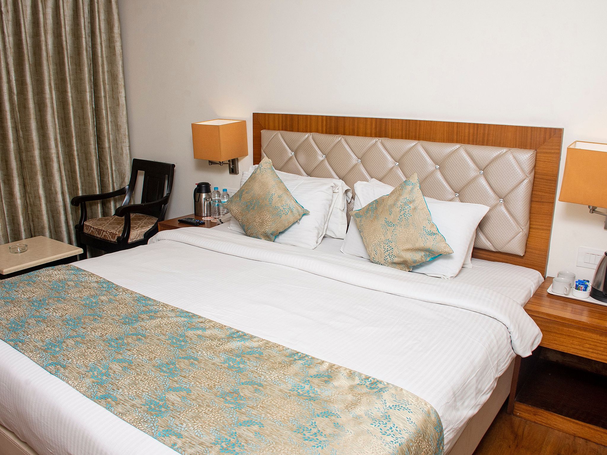 Hotel Meadows Deluxe Room 9