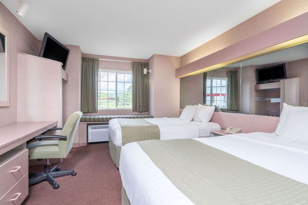 Standard Room, 2 Queen Beds