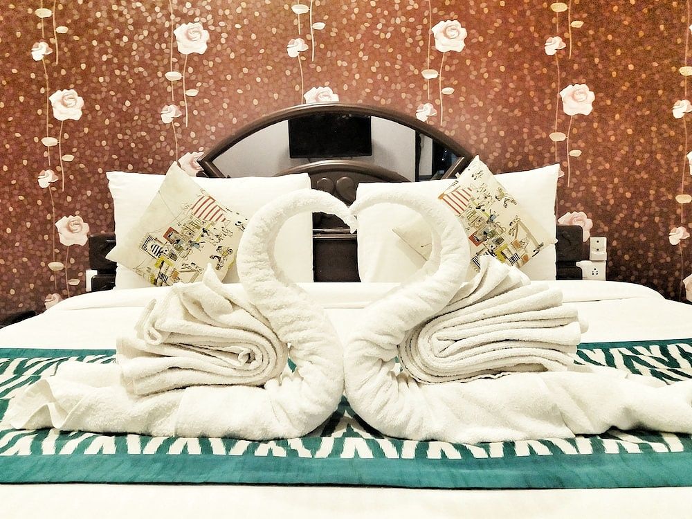 undefined Airport Hotel Delhi Aerocity 8