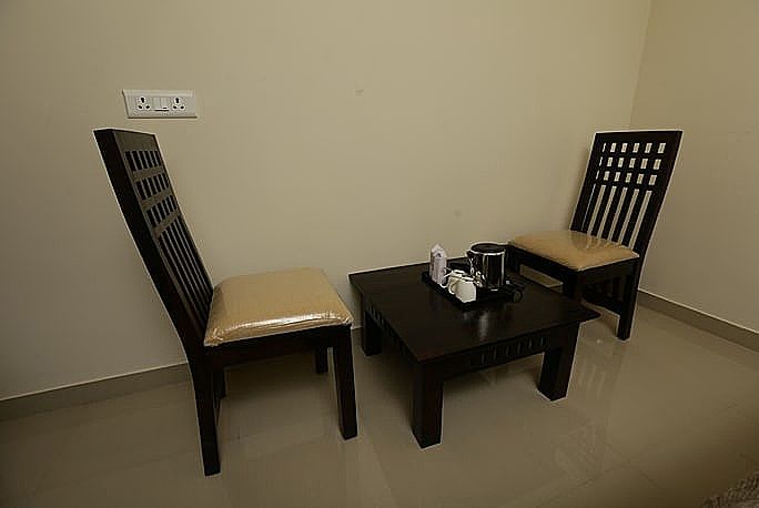 undefined Hotel Le Noor 3