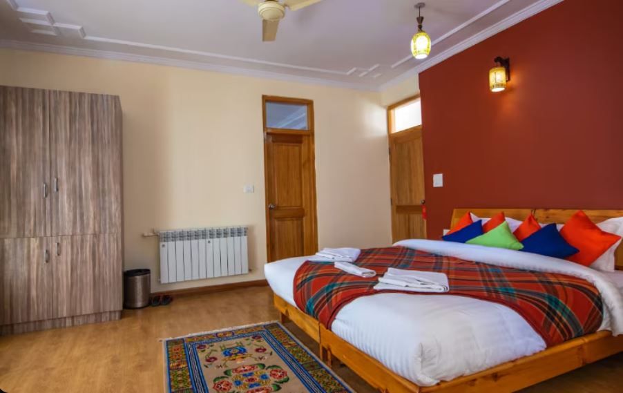 Deluxe With Mountain View Room