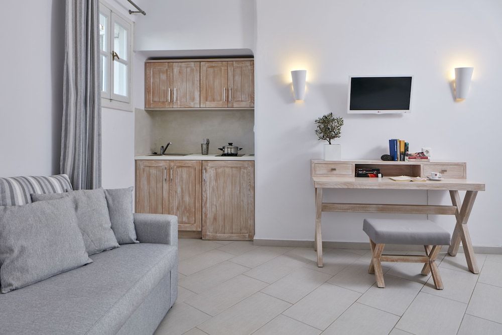 undefined Aegean Plaza Hotel 5