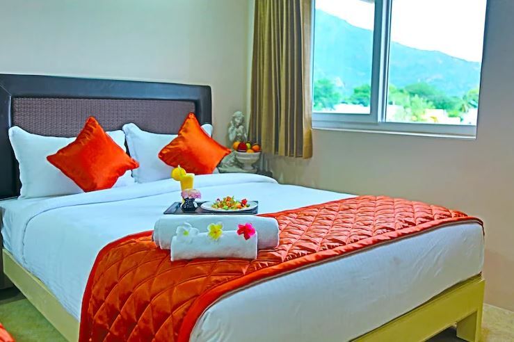 PREMIUM ROOM - BALCONY WITH MOUNT VIEW