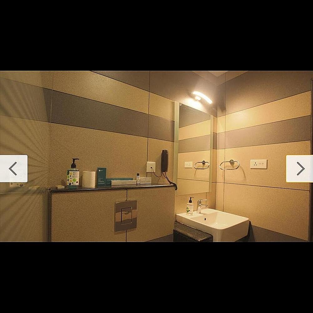 The Lake View Munnar Resort Premium Room 7