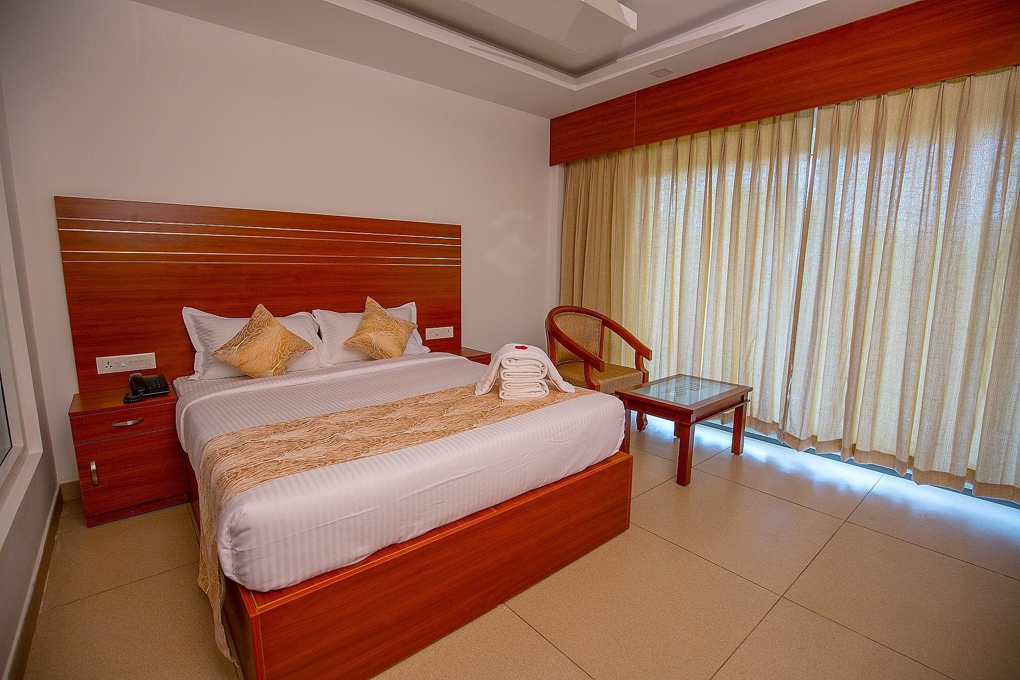 The Lake View Munnar Resort Premium Room 3
