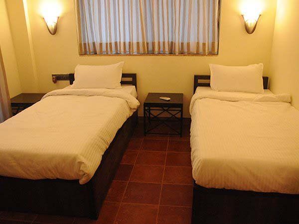 MAGNOLIA SUITES