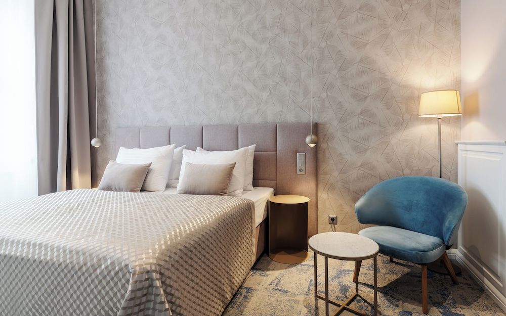 Grandhotel Brno Deluxe Double Room 6