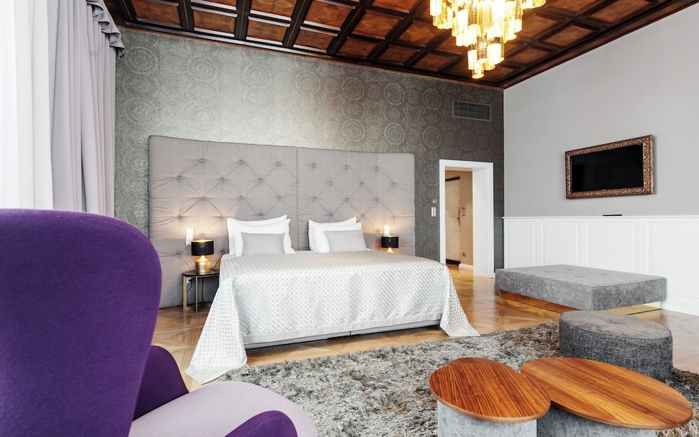 undefined Grandhotel Brno 10