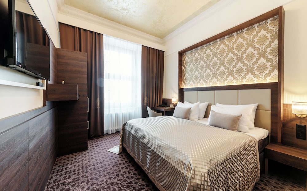 undefined Grandhotel Brno 10