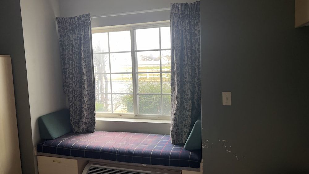 Suite, 1 Queen Bed, Non Smoking, Kitchen