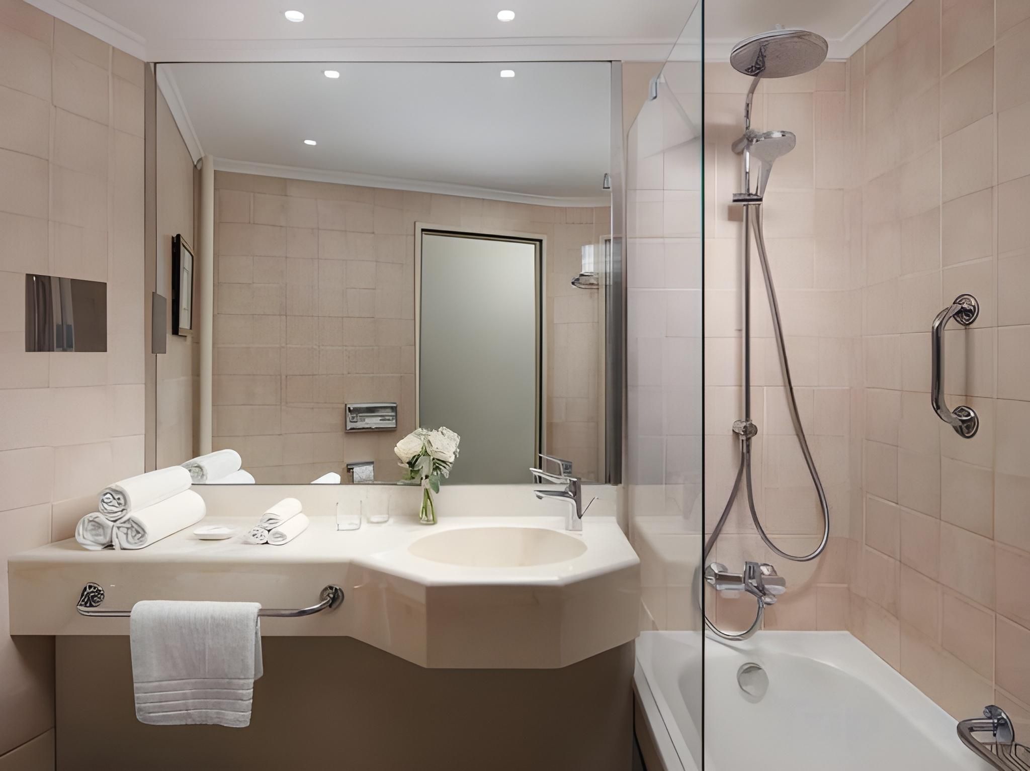 undefined Grand Hotel Prague Towers 8