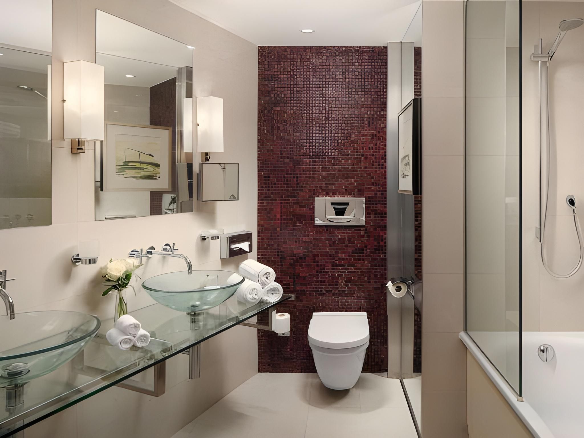 undefined Grand Hotel Prague Towers 4