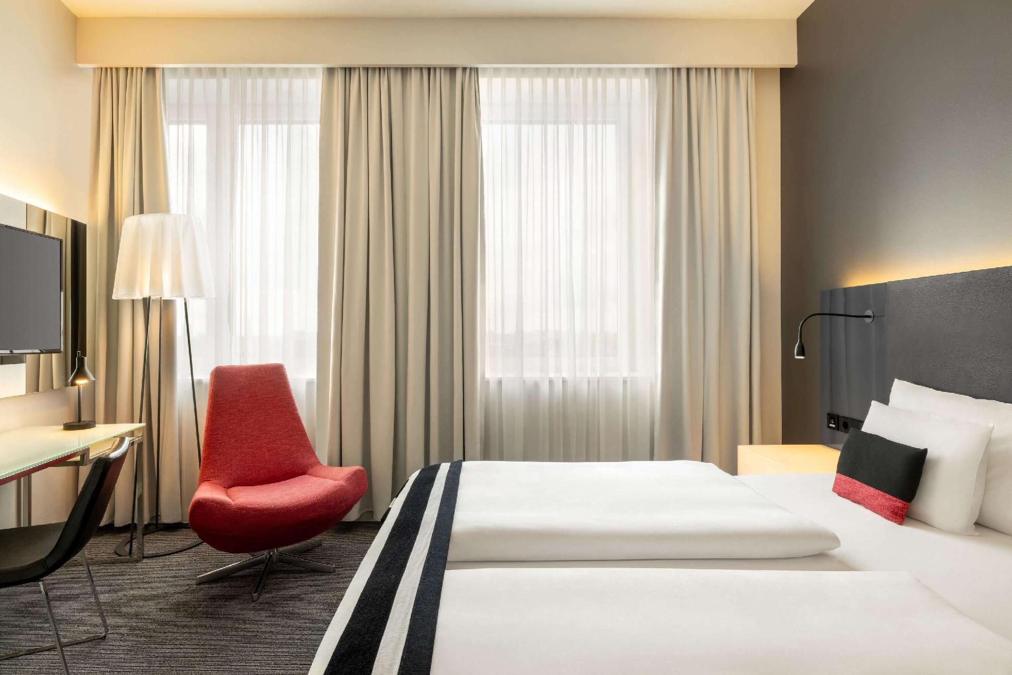 Accessible King Room