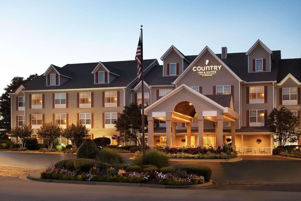 undefined Country Inn & Suites by Radisson, Atlanta Airport North, GA 5