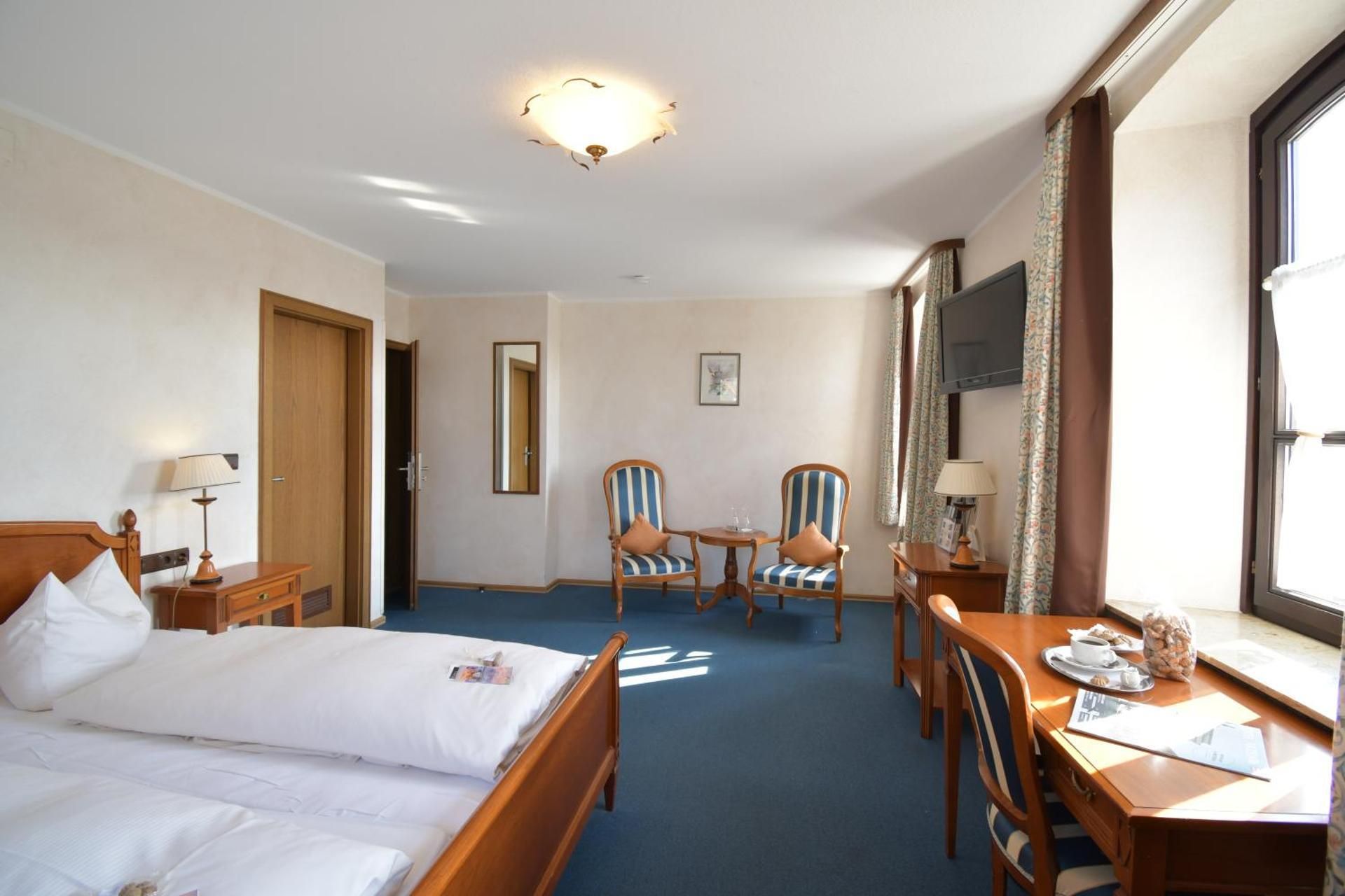 Large Double Room