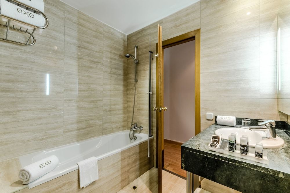 Exe Parc del Vallés Family Room 3