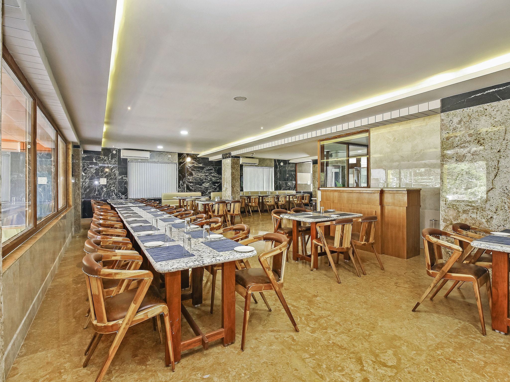 Food & Dining