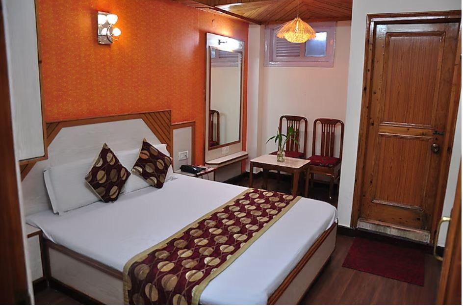 undefined Hotel Sidharath 10