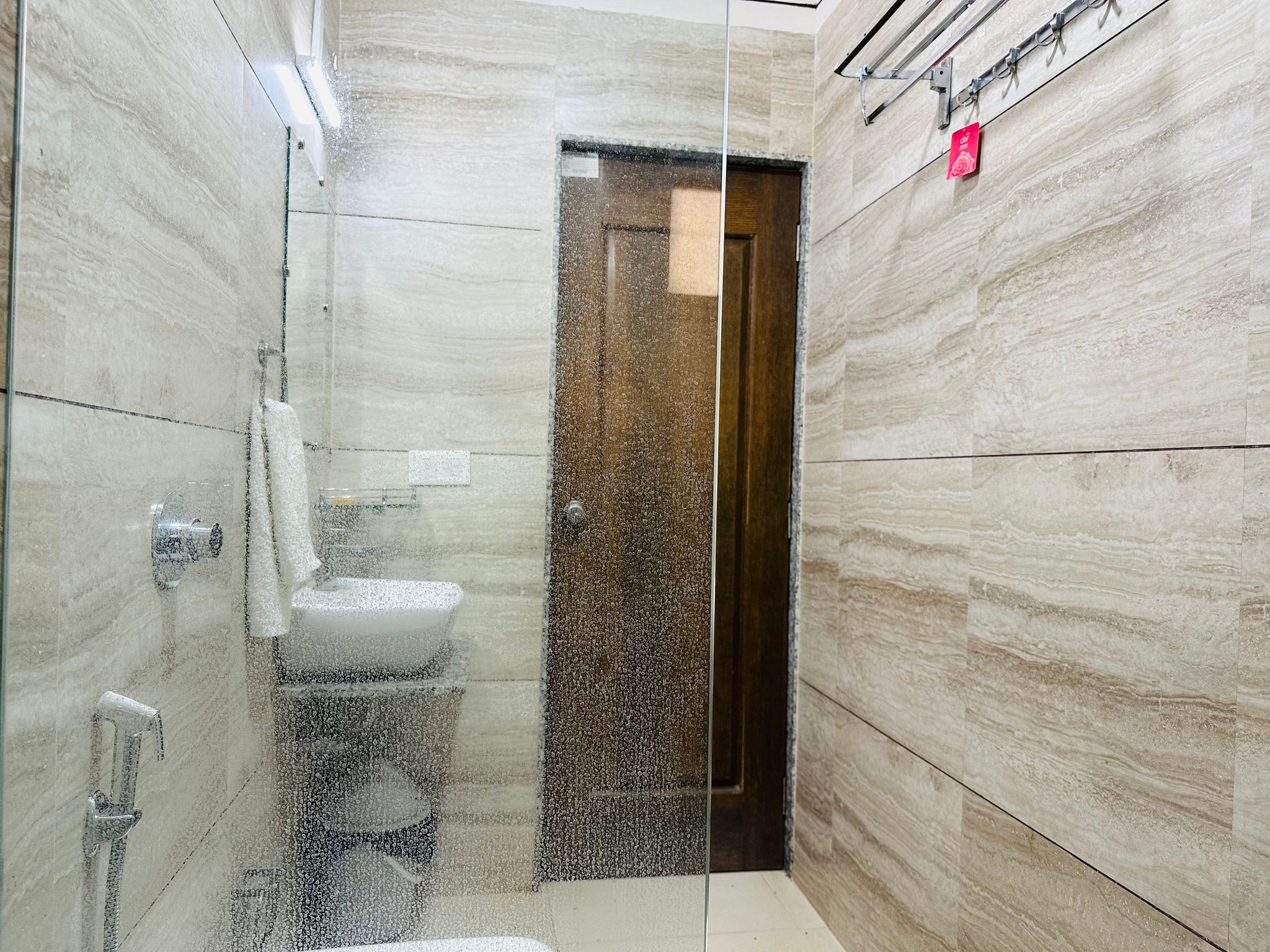 Lion Park Hotel And Resort Deluxe Room 12