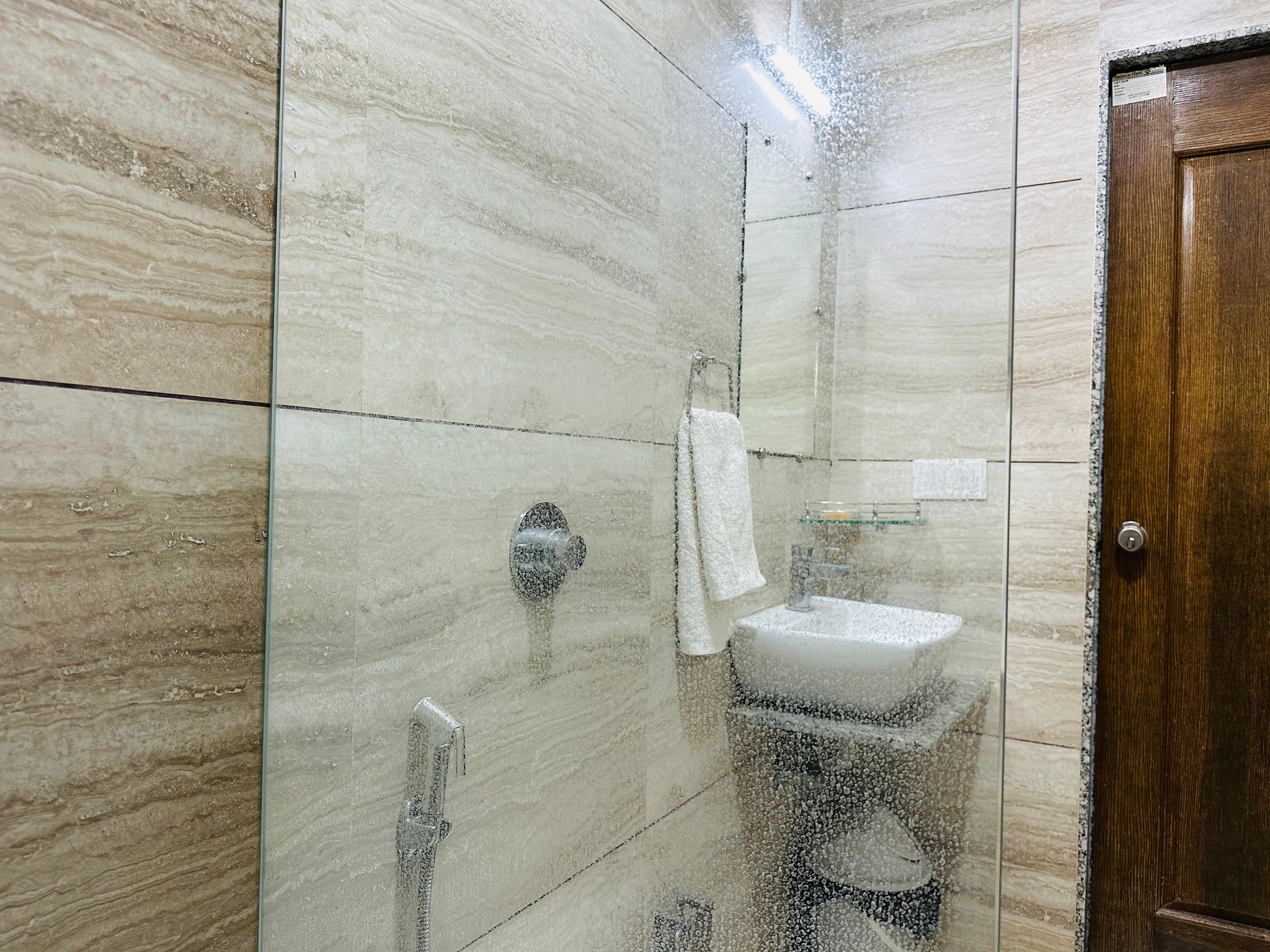 Lion Park Hotel And Resort Deluxe Room 13