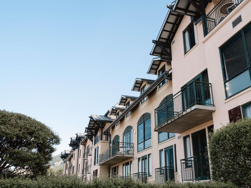 undefined Hotel St Moritz, Queenstown - MGallery