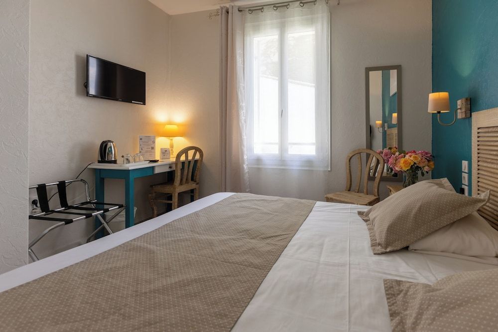 The Originals City, Hotel de Bordeaux, Bergerac center Standard Double Room, Air conditioning 4