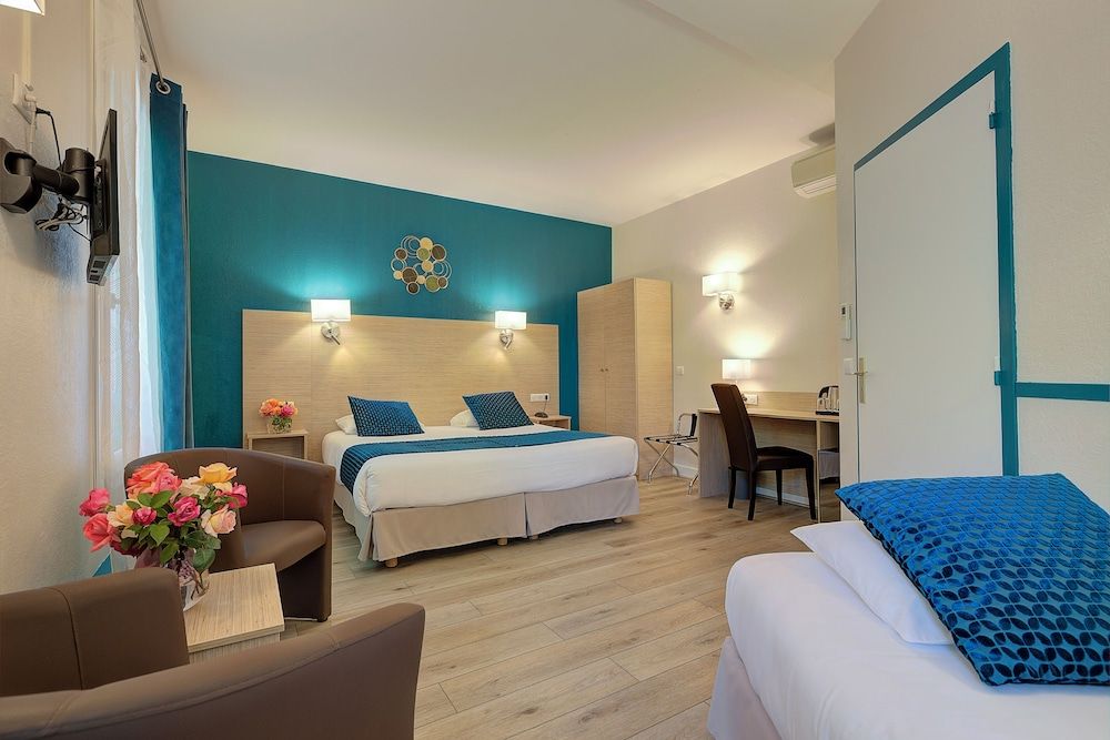 The Originals City, Hotel de Bordeaux, Bergerac center Family Triple Room, Air conditioning 4