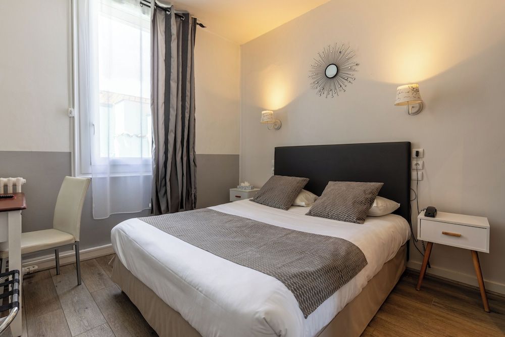 The Originals City, Hotel de Bordeaux, Bergerac center Standard Double Room Single Use, Air conditioning 4