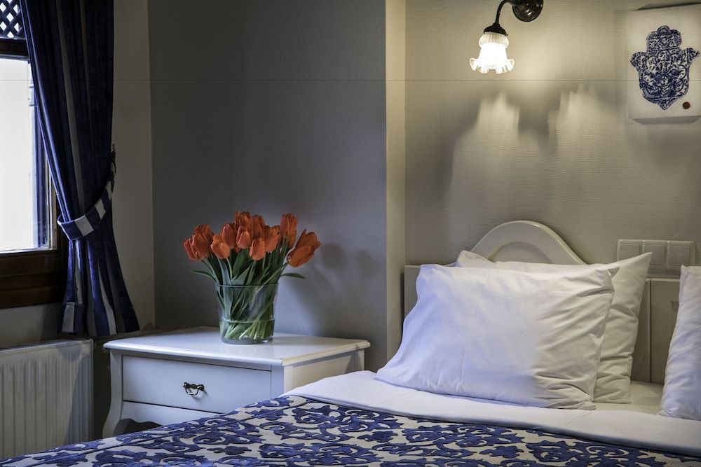 Hotel Sari Konak Economy Double Room