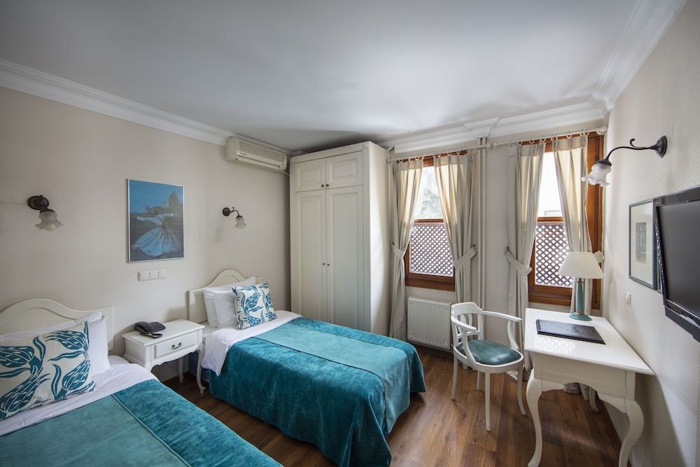 undefined Hotel Sari Konak 4