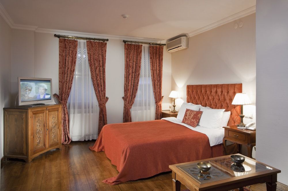 undefined Hotel Sari Konak 8