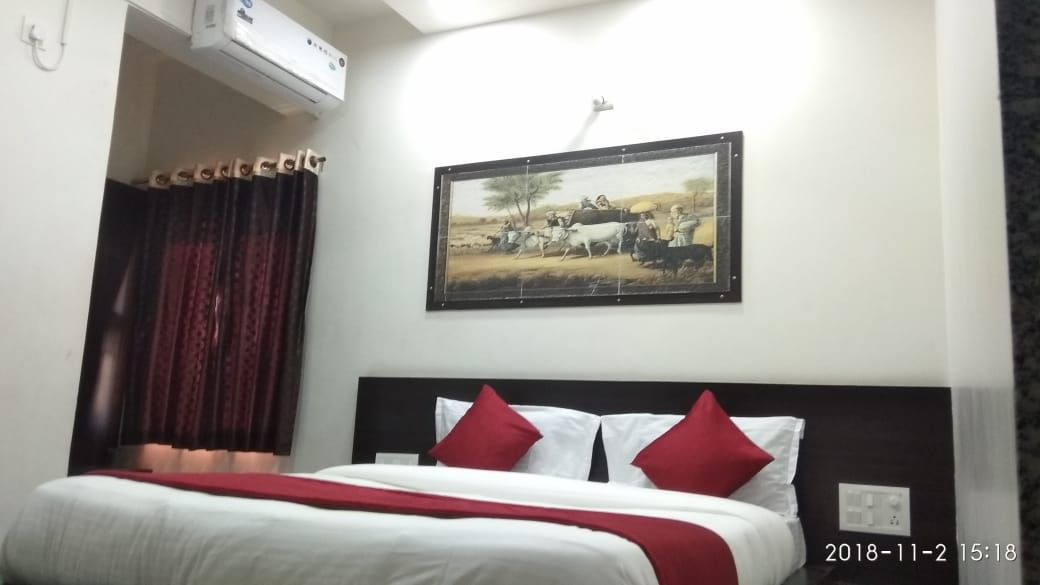 undefined Hotel Gayatri 4