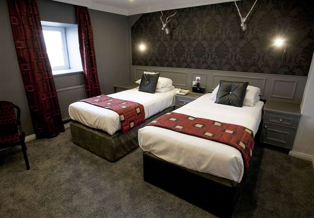St James Hotel, BW Premier Collection Standard Room, 2 Twin Beds, Non Smoking 4