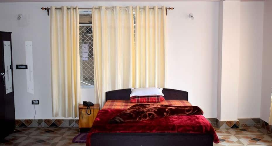 undefined Hotel Aashiyana 10