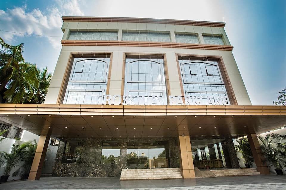 undefined Crossway Parklane Airport Hotel Chennai 10