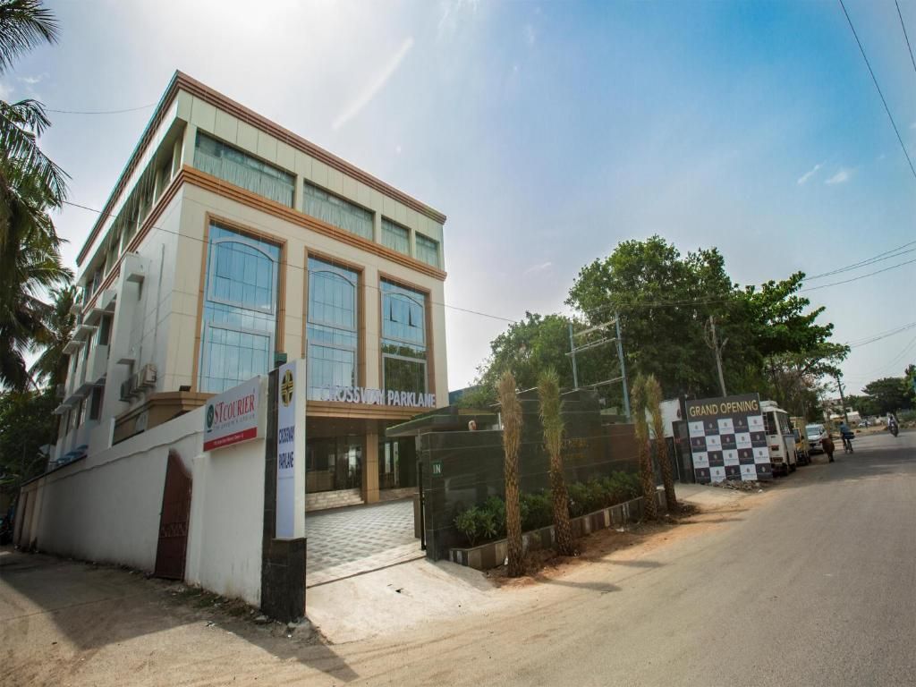 undefined Crossway Parklane Airport Hotel Chennai 2