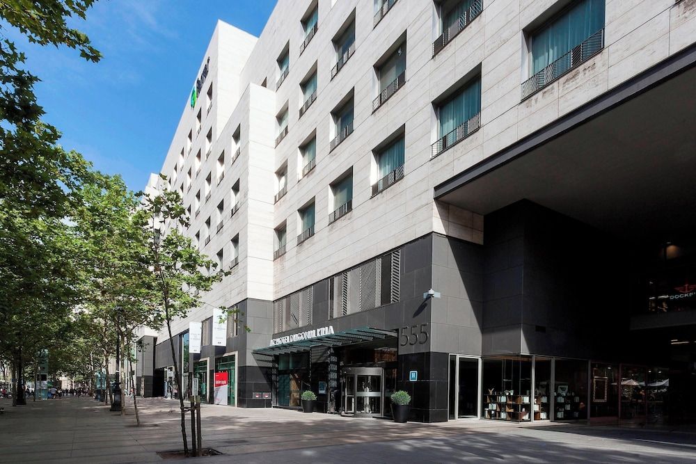 undefined AC Hotel Diagonal L'Illa by Marriott 2