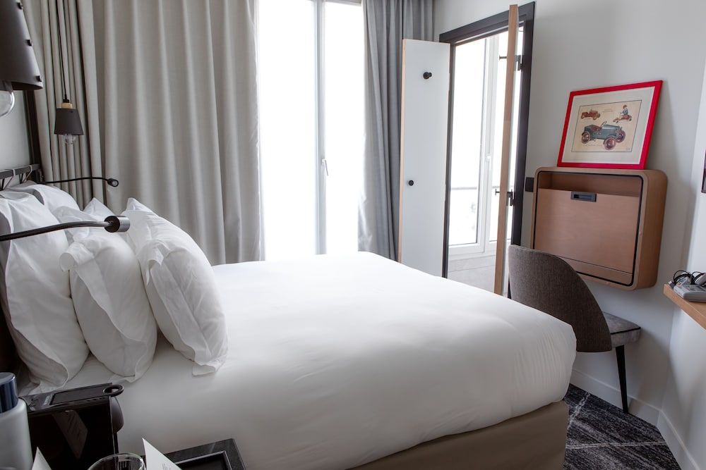 undefined Maison Mère 4