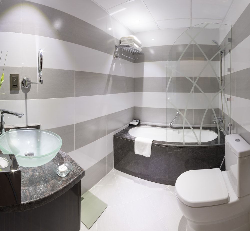 undefined Gevora Hotel 4