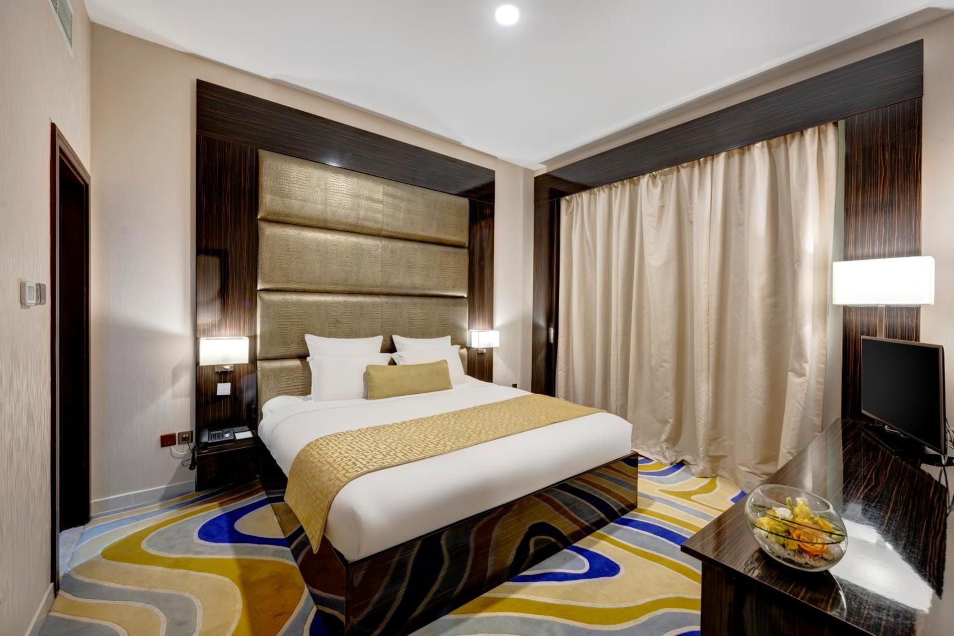 undefined Gevora Hotel -Tallest 4-Star Hotel in the World 5