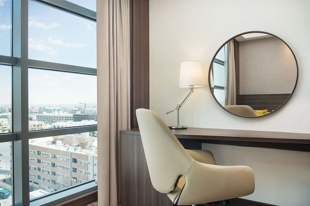 undefined Hampton by Hilton Dubai Airport 5