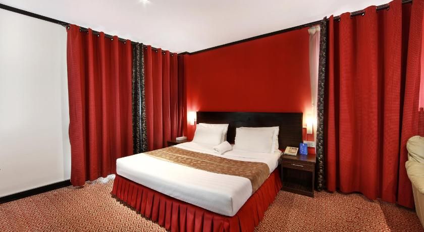 undefined Manhattan Avenue Hotel 6