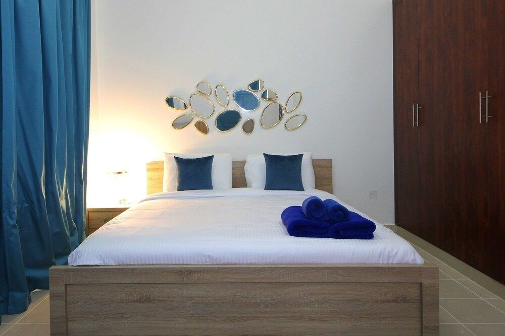 New Arabian Holiday Homes - Escan Tower